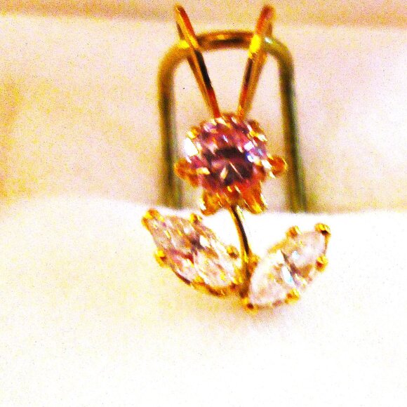 NWT 14Kt Vtg Gold Cubic Zirconic Pendant,pink flower shaped - Picture 6 of 6
